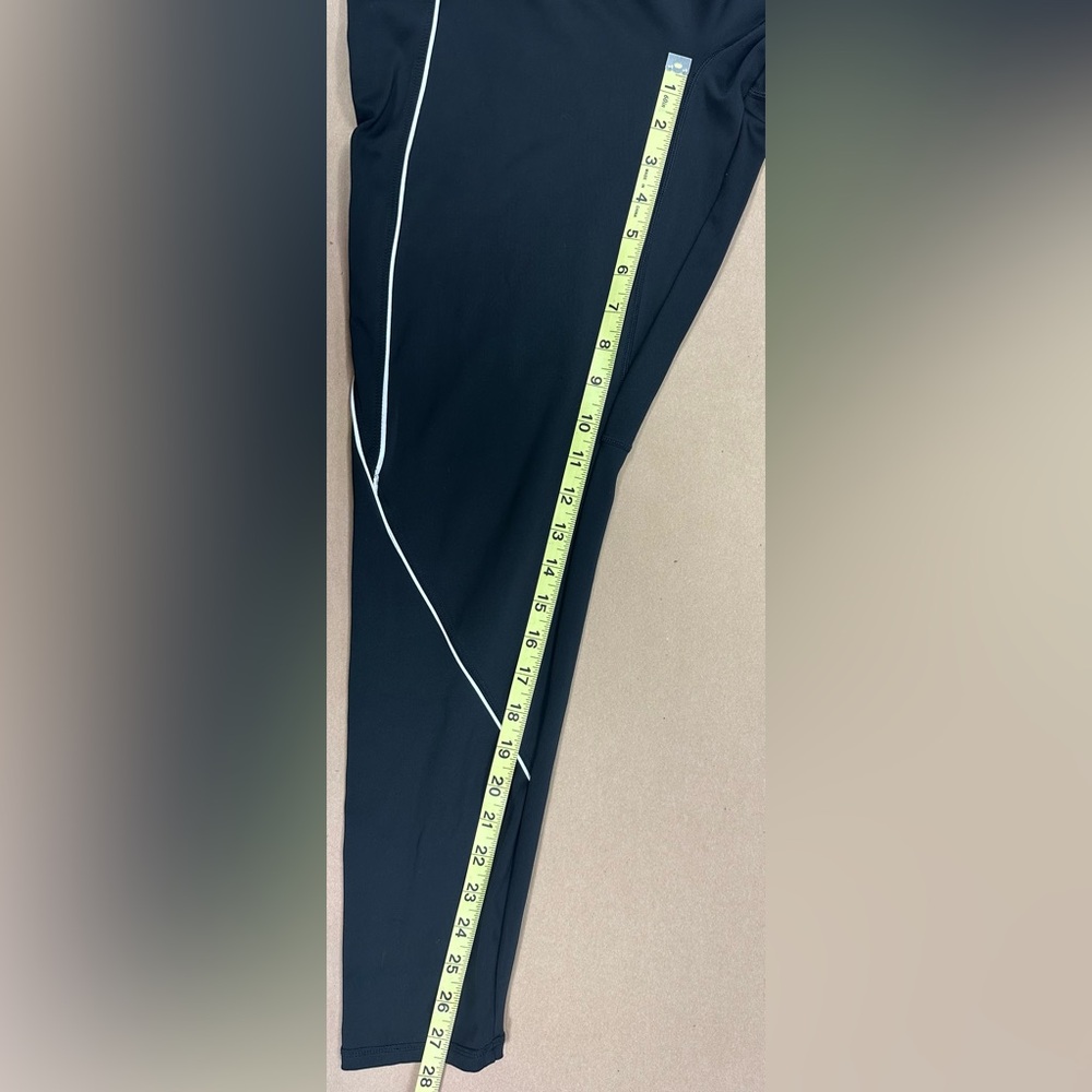 Fabletics 2 Pair Bundle! Both Size 1X: Black and Snake Print Leggings - Picture 7 of 13